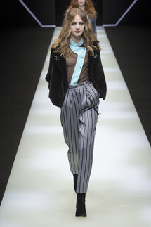 Emporio Armani Fall 2018 Ready-to-Wear , Emporio Armani осень зима 2018 , Fashion show , неделя моды в Милане , MFW , Mainstyles